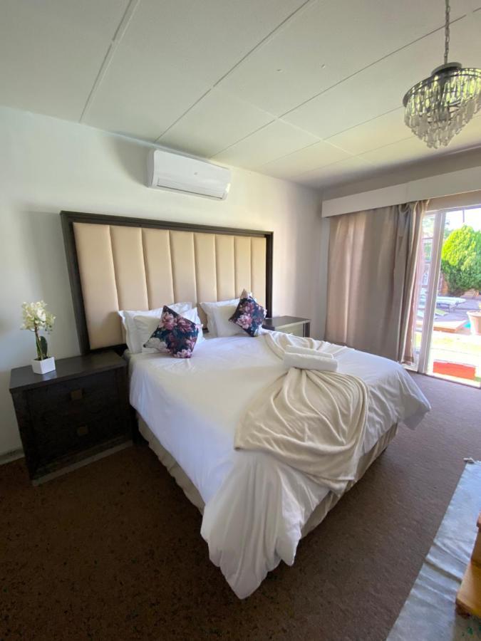 Lodge At Nyala Welkom Exterior foto